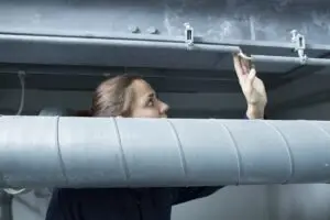 9 Signs Your Air Ducts Need Full Replacement, Not Just A Quick Repair 1 Signs your air ducts need full replacement and not just repair 2